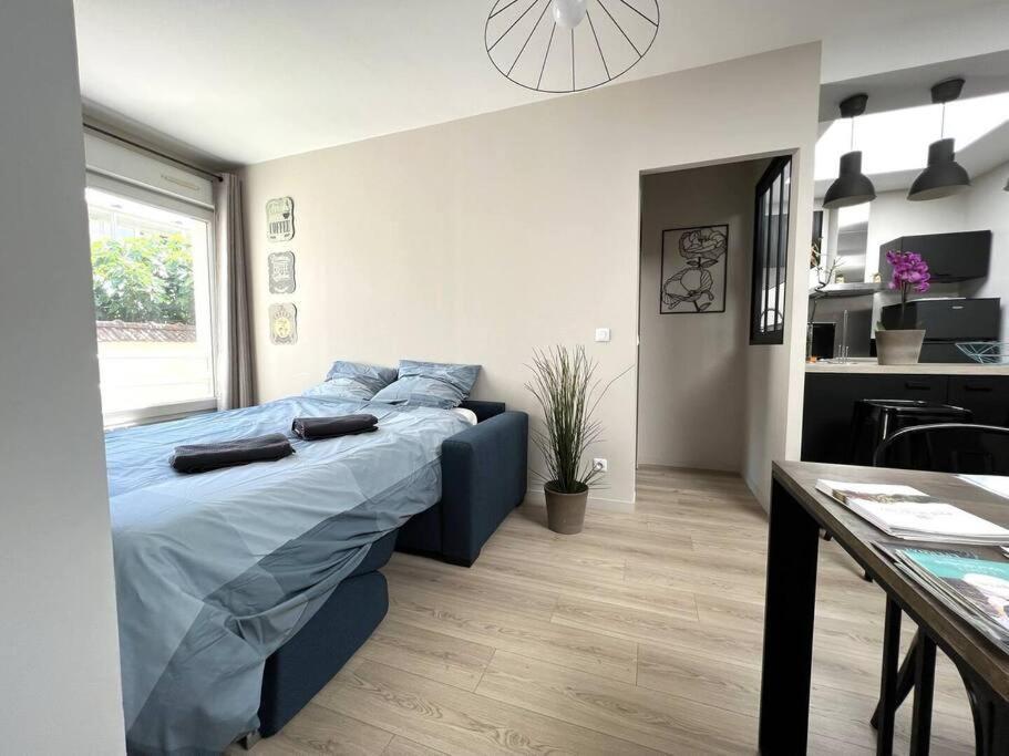 Manhattan, Appartement Calme Reims Extérieur photo