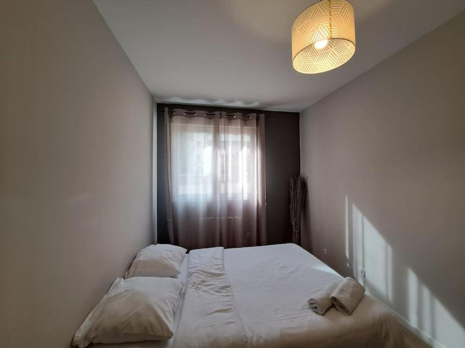 Manhattan, Appartement Calme Reims Extérieur photo